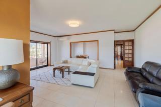 Panoramic View Apartment - 0