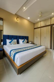 The Sky Comfort Hotel Brahm Sambandh - 0