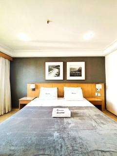 Apartamento com Estrutura de Hotel na Barra - 8