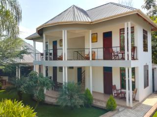 Hellens Riverside Villas Double Deluxe Room - Msaranga - 9