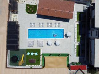 Stork Holiday Apartments - Garden & Sea View - Vivari - 0