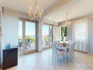 Agape Apartment by Bookinggardalake - Soiano del Lago - 0