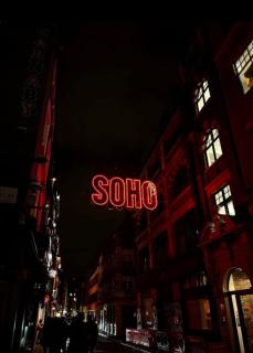 Vibrant room in Soho 3 - 3