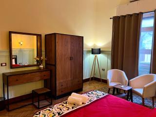 Cozy 2BR Apt in Downtown - Mint 21 - 5