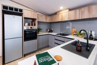 Hot Tub Lodge, Victory Liberte 103 - St Andrews - 7
