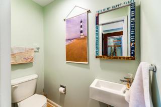 about 1 Block to Bethany Beach, Retreat with Pool Access - Bethany Beach - 1