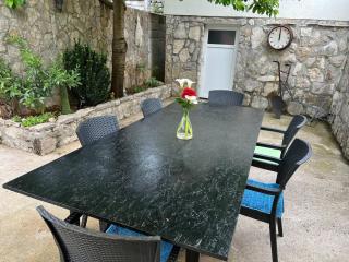 Nina House Charming Prevlaka Apartment with Nature Views - 3