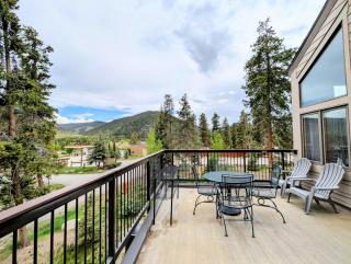 Quicksilver 1607 by SummitCove Lodging - 1