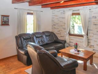 Holiday Home Ajla by Interhome - Tar - 1