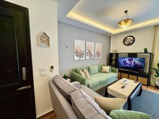 Top rated 1bedroom in Karma compound Sheikh Zayed - only families & single travelers - 2
