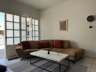 White House Nicosia - For Colleagues and Families - Nikosia - 9