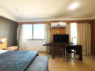 Apartamento com Estrutura de Hotel na Barra - 8
