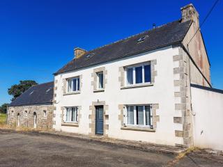Holiday Home Kerdro by Interhome - Plouégat-Moysan - 0