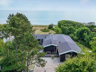 Holiday Home Donka - 25m from the sea by Interhome - Ebeltoft - 0