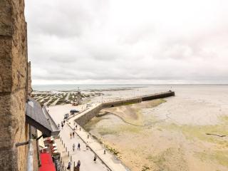 Apartment Quai Thomas by Interhome - Cancale - 2
