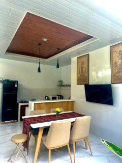 Aldi's House Villa - Mantaak - 0