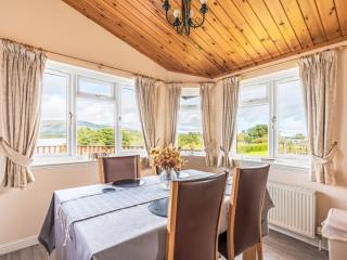 Chalet Loch Side Lodge 5 by Interhome - Kinross - 8