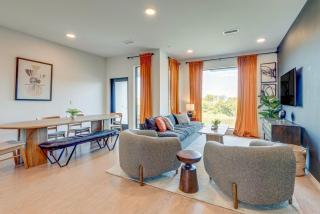 Stylish Riverfront Condo Eve 305 - Free Parking - 0