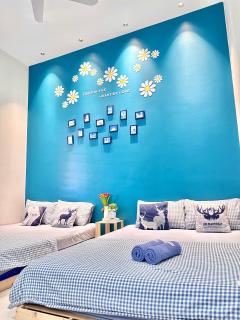 The Blue Memories Homestay with Mediterranean Style - Sungai Pelik - 2
