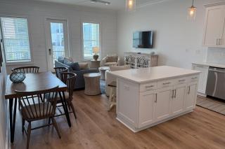 East Fifteen Cottages - Pearl Cove - 3