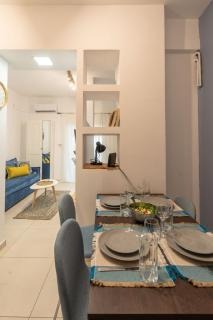 Cozy Studio with Garden Oasis - 3