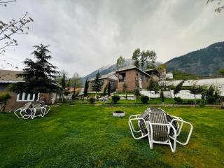 Forest Valley Cottages Kalam by Khan Familia Travels - 2