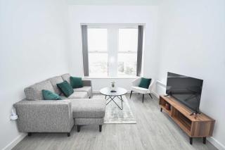 Spacious 2BED Manchester Apartment Close to Etihad - 1