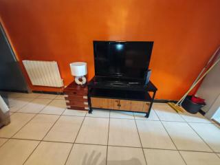 T2 COMPLET BLOIS Centre 38 M2-Parking et linge inclus - 6