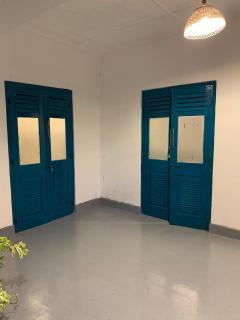 Bunk & Beach Hostel - Negombo - 5