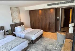 Hotel live - - 0
