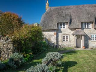 3 Bed in Whitcombe DC089 - 6