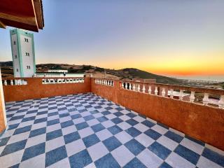 Chalet, para disfrutar de un amanecer, paz y tranquilidad en familia - - 8