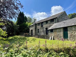 4 bed in Aberporth 79046 - Pont Hirwaun - 0