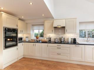 4 Bed in Llandysul 66640 - Llandysul - 4