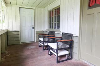 Wilderness West Resort Cabin 6 - 8