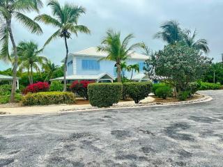 Seabreeze Villa - 0