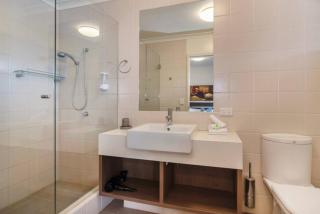 Three Seven Six - Walk to Cafés - Family Friendly - 1