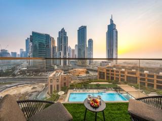 Mahogany - Walk to Burj Khalifa and Dubai Mall - 1BR 4 Guests - 9