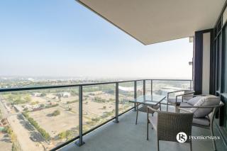 28th Floor High Rise Apartment Near Stampede Sleeps 4 with Free Secure Parking - 8