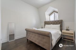 Executive 3 Bedroom Penthouse in Downtown Calgary - 7