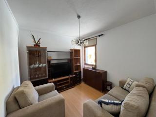 Cozy two bedroom apartment, 2 minutes from the beach - 8
