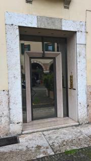 Casa Ferrari Appartamento Verona Sanificato Ozono - Verona - 9