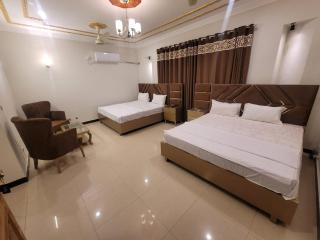 Star Family House - 3