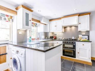 3 Bed in Bourton-on-the-Water PTREE - Bourton-on-the-Water - 2