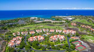 Spectacular Ground Floor Condo Sleeps 5 - 9