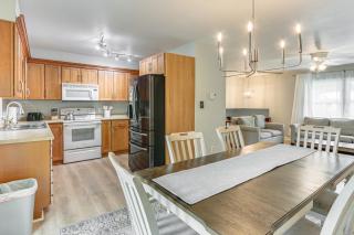 4 Mi to Penn State Suburban Happy Valley Home - 8