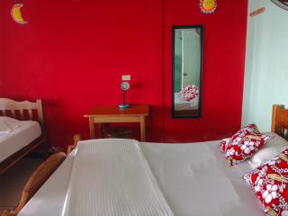 Miraflores beach front stay - 1