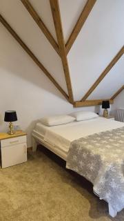 Casa de pe stâncă - 9