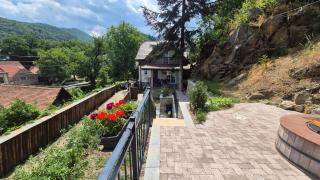 Casa de pe stâncă - Sibiel - 9