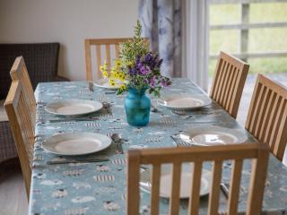4 bed in Glastonbury SHALO - 4